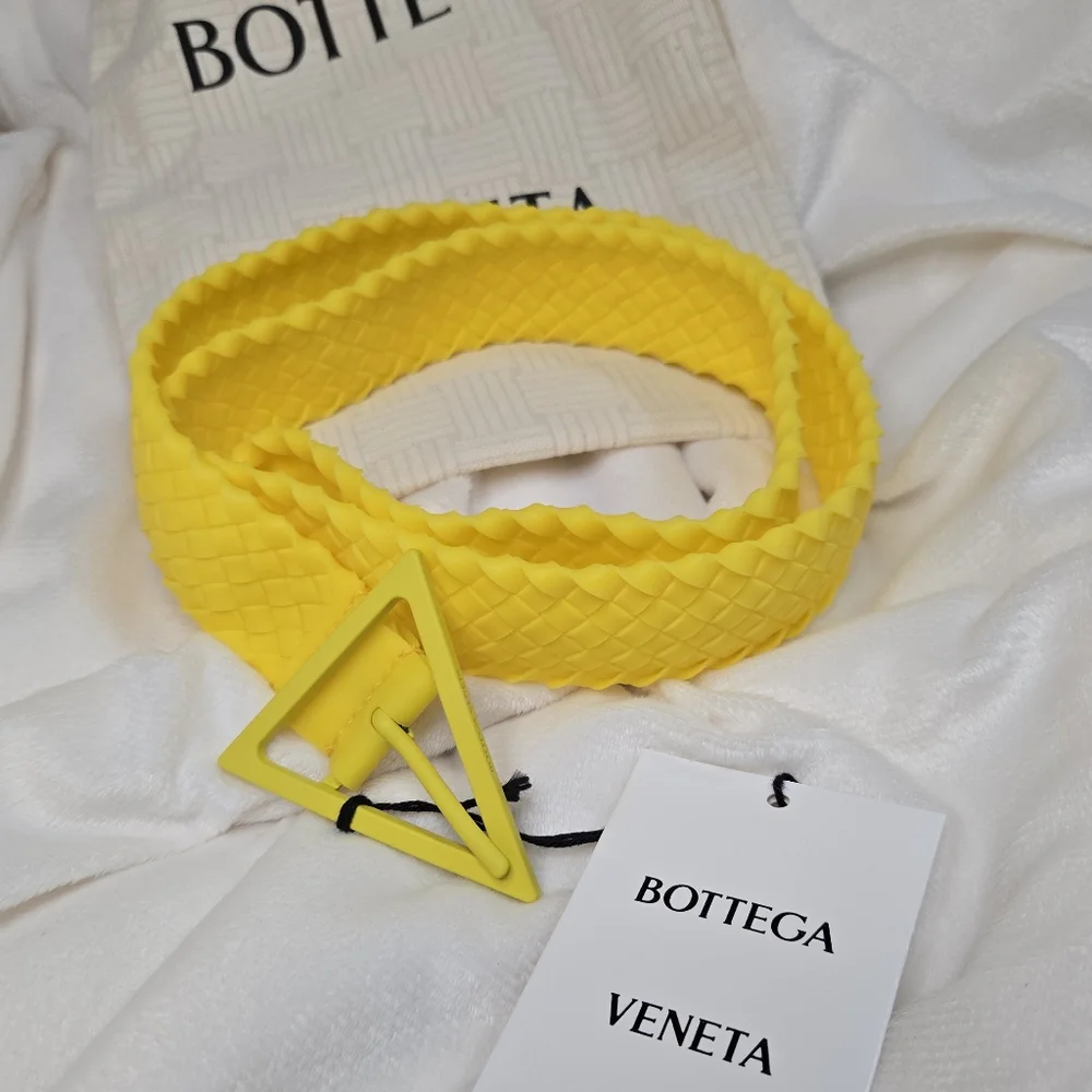 💛 Bottega Veneta Rubber Waist Belt Yellow Medium BRAND NEW! 💛